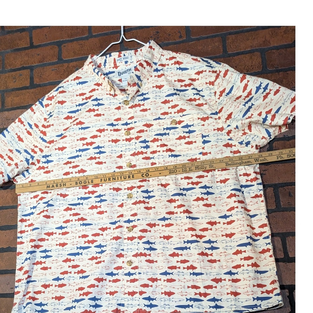 Duluth Men's Untucked Relaxed Fit Red White Blue Fish Print Short Sleeve Shirt - Picture 4 of 12